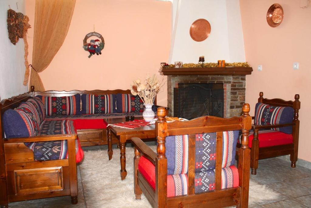 Bed and Breakfast Elatos Country House Портария Экстерьер фото